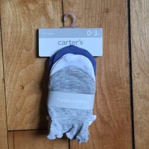 Carters mittens for newborns